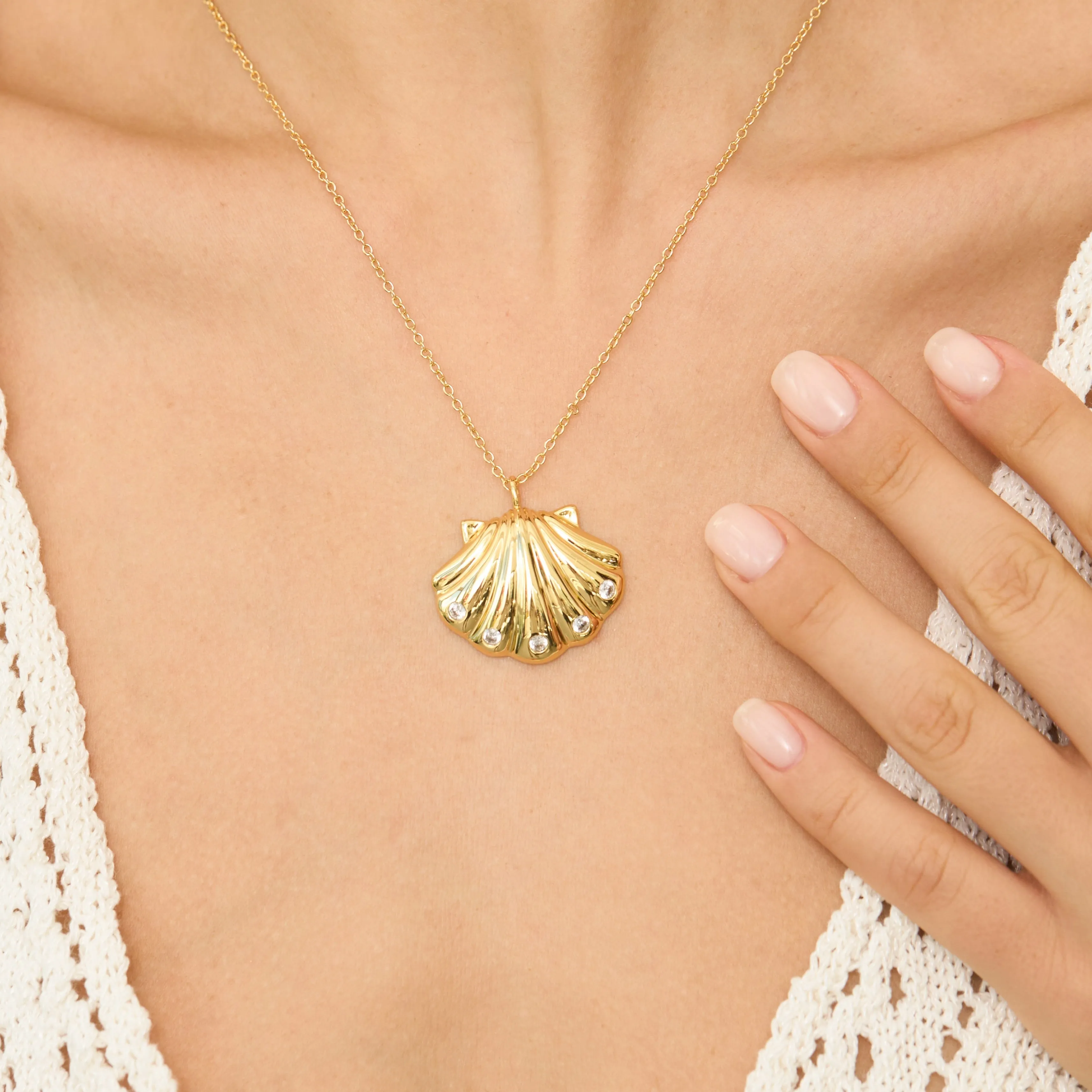 Golden Seashell Necklace