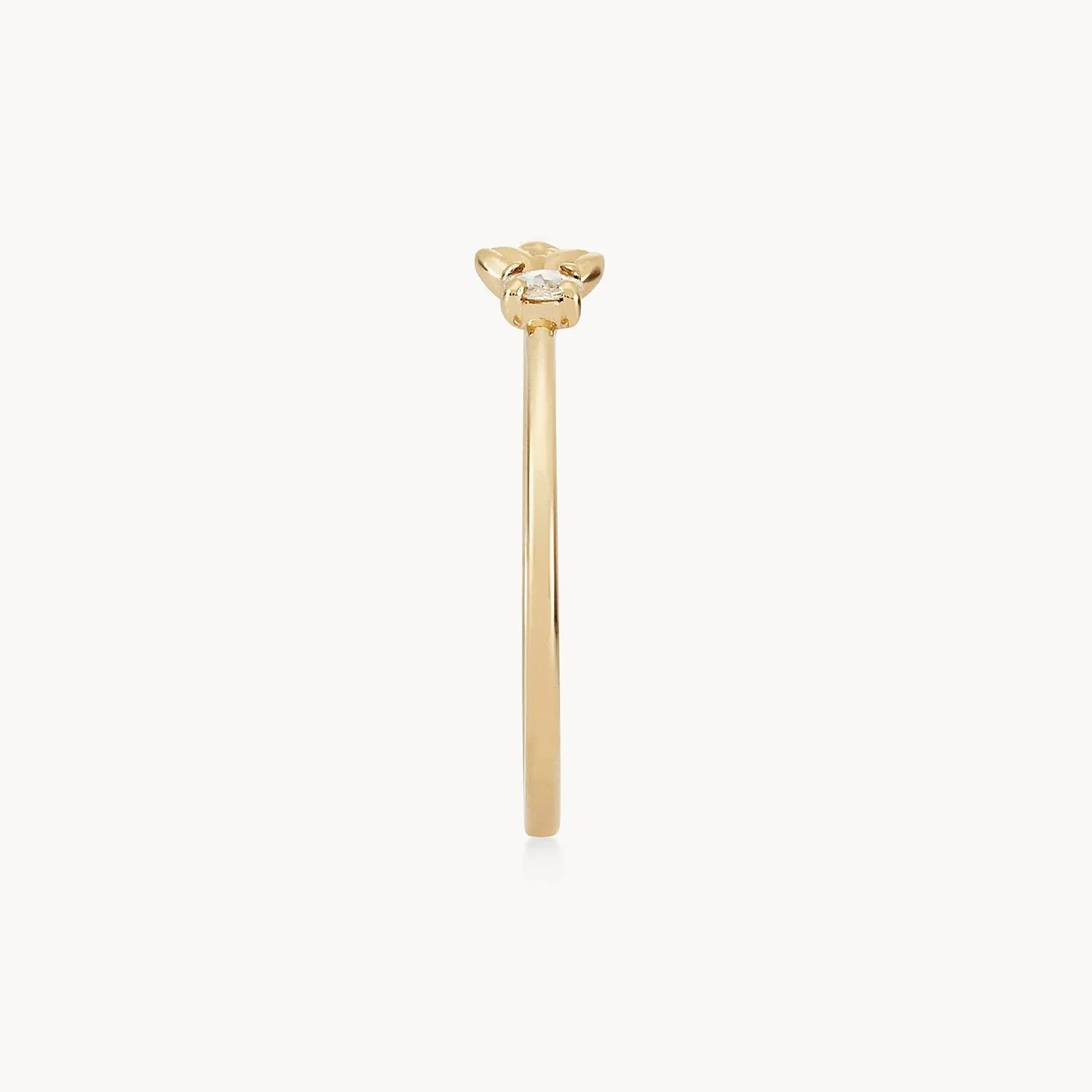 Honey bee ring - 14k yellow gold, white diamond