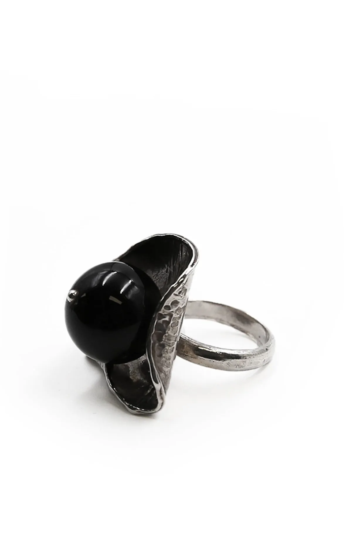 Onyx Floral Ring