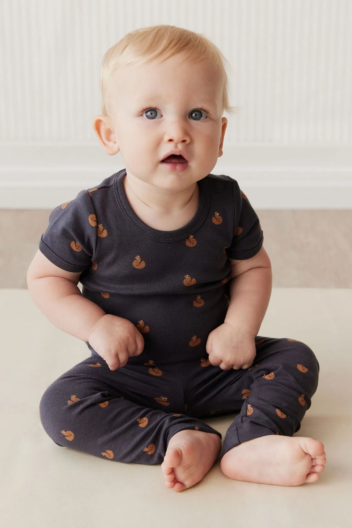 Organic Cotton Hudson Short Sleeve Bodysuit - Fox Cubs Constellation