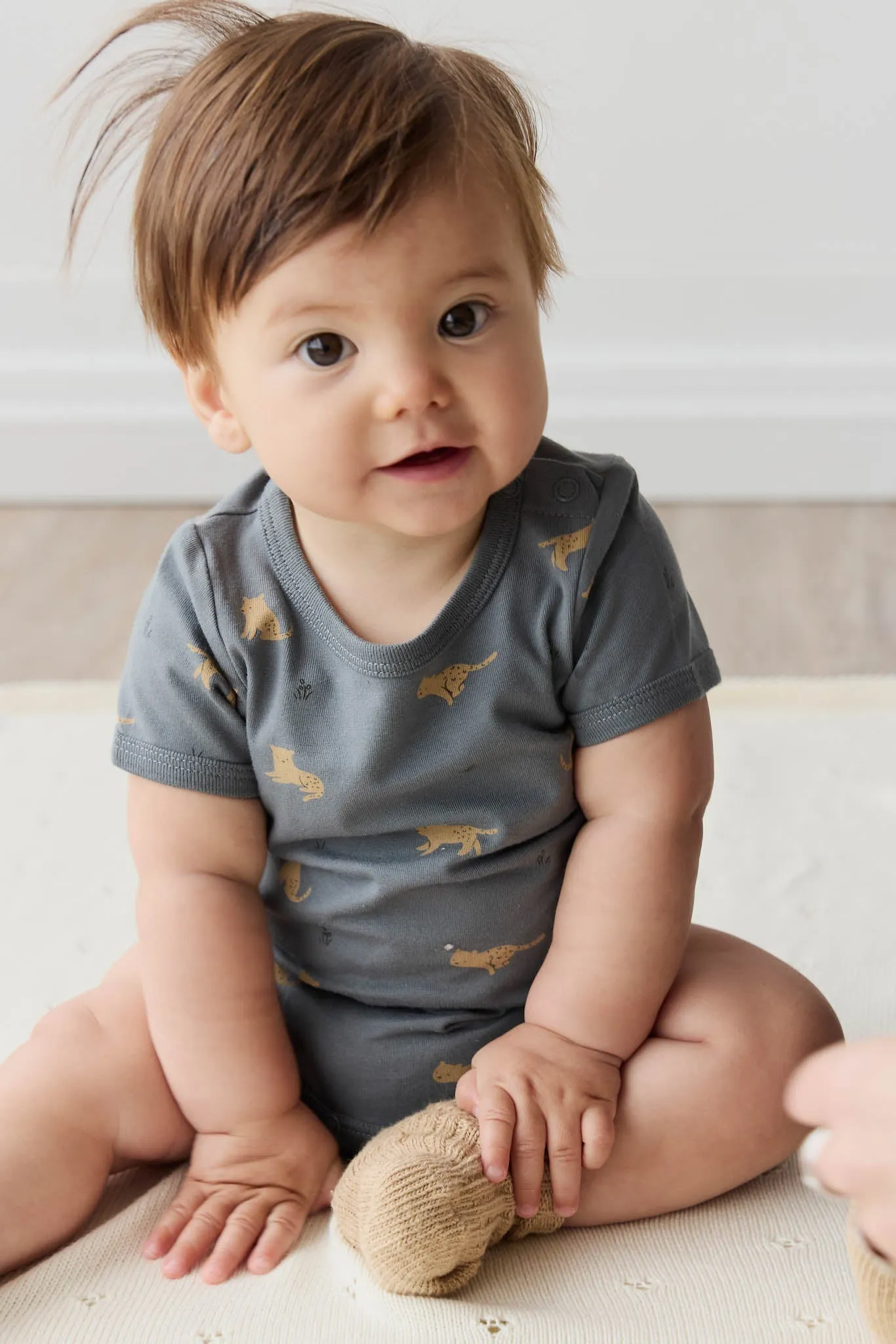 Organic Cotton Hudson Short Sleeve Bodysuit - Lenny Leopard Smoke