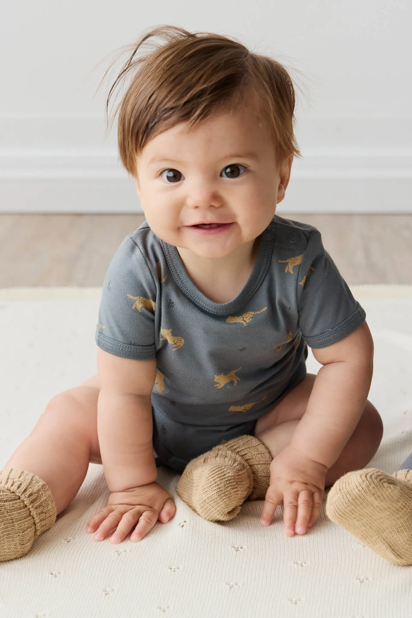 Organic Cotton Hudson Short Sleeve Bodysuit - Lenny Leopard Smoke