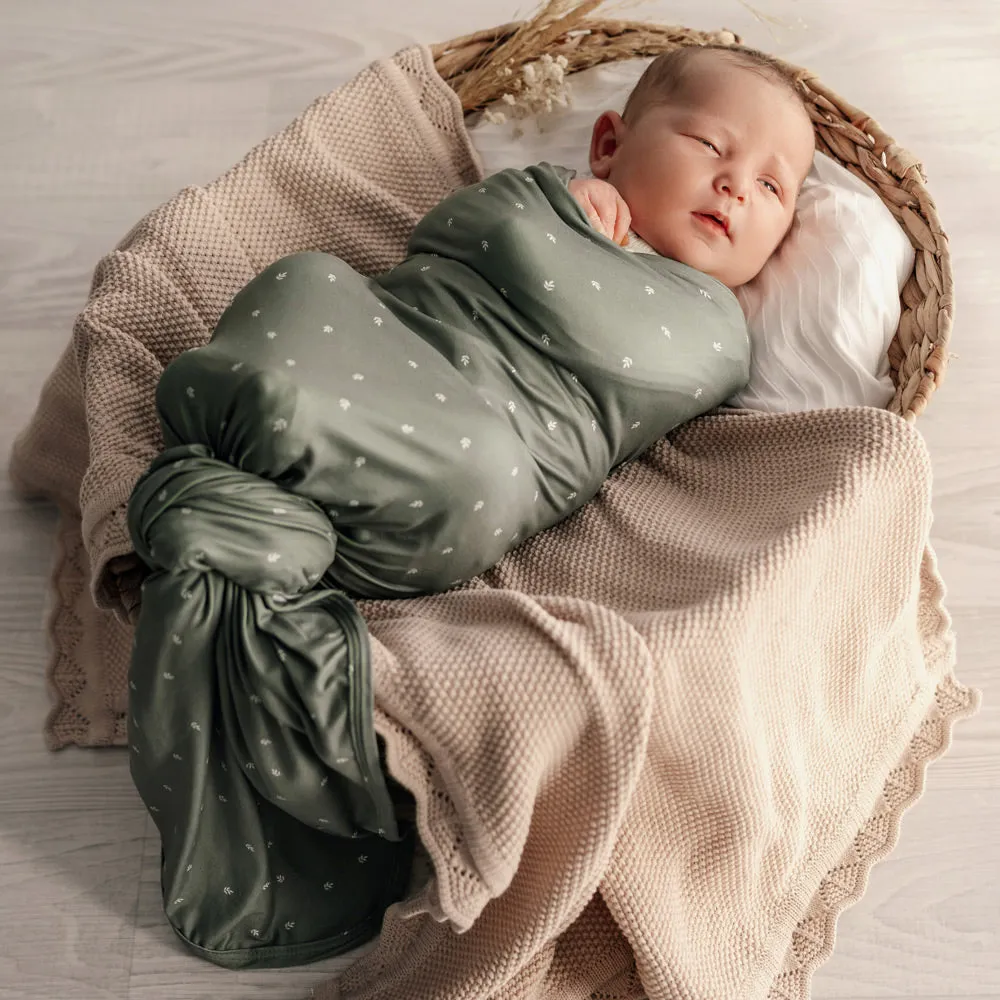 Stretchy Swaddle | Earthy Sage