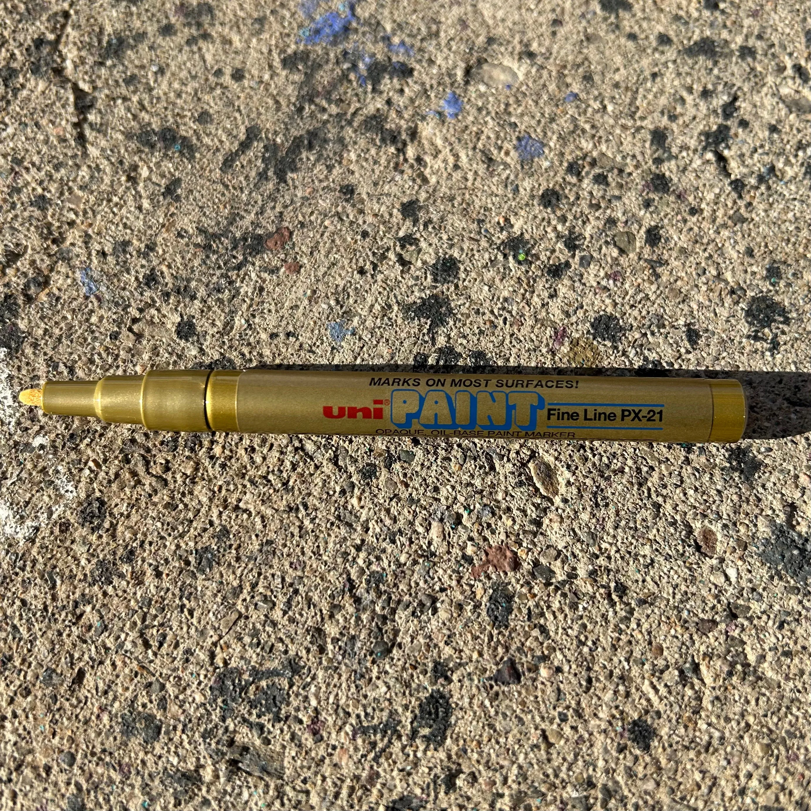 Uni Paint Marker PX-21