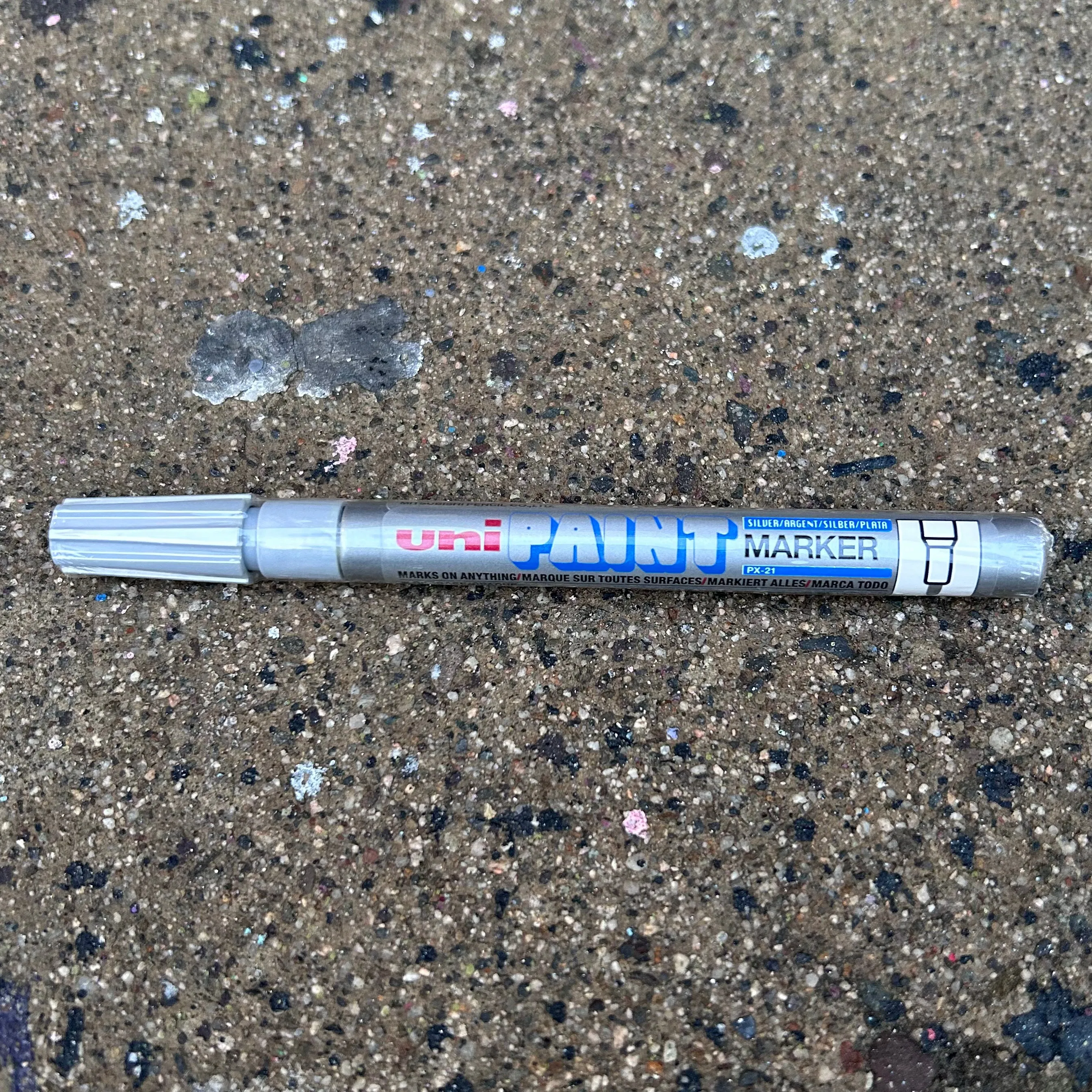 Uni Paint Marker PX-21